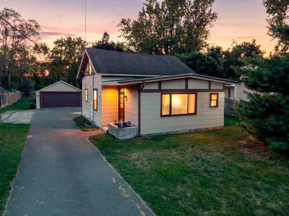 1648 Hammond Rd, White Bear Township, MN 55110