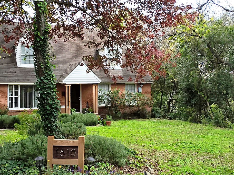 1st image of 1610 S Waverly Dr
