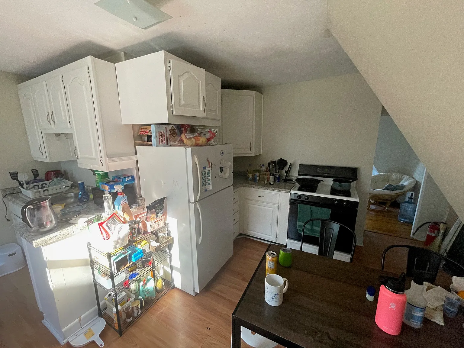 5 bed, 1.0 bath, $6,000 — Photo 3