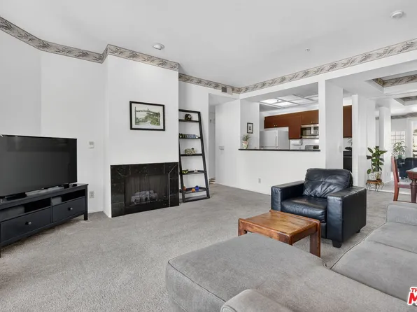 3561 Clarington Ave APT 206, Los Angeles, CA 90034