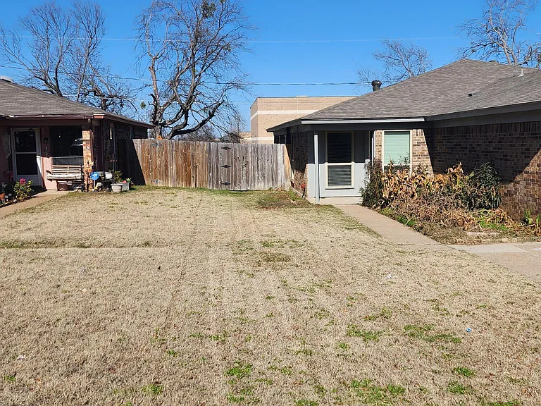 350 Spring Branch Ln — Photo 4