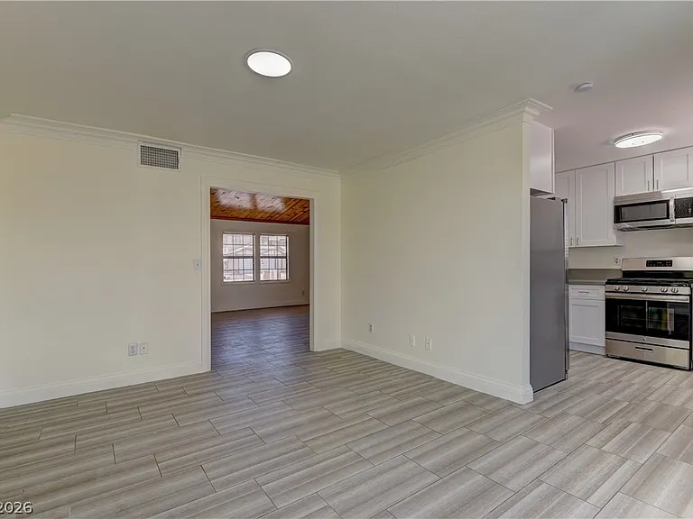 4308 Apex Dr — Photo 10