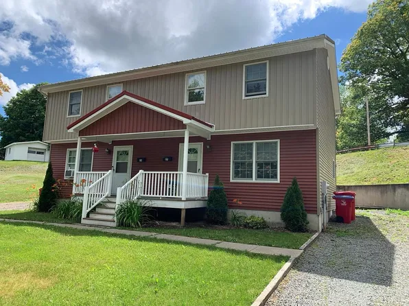 25 Bridge St, Jermyn, PA 18433