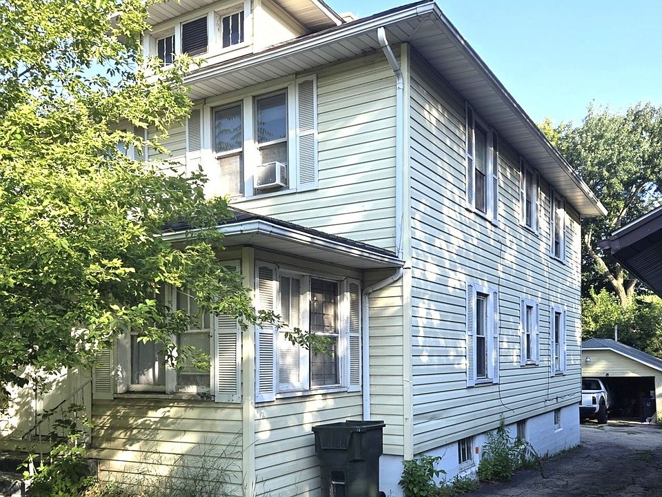 2nd image of 522 George Ave