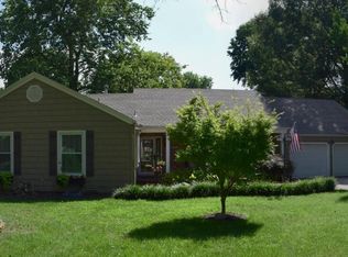 1854 E Cardinal St, Springfield, MO 65804