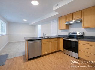 46450 Armstrong Pl #BASEMENT, Chilliwack, BC V2R5W4