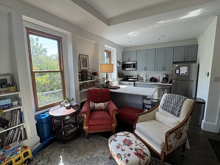 234 Washington Ave #4 — Photo 4