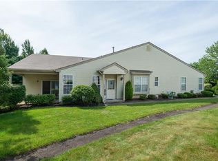 19 Abraham Lincoln Ct #C, Monroe Township, NJ 08831