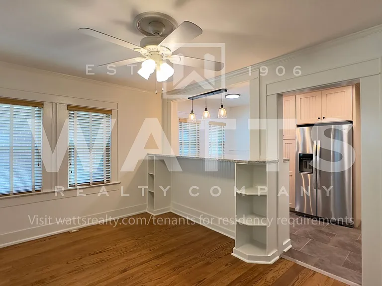 1093 Columbiana Rd — Photo 15