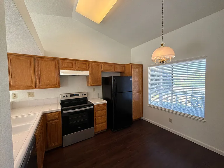 5100 Pawnee Dr — Photo 7
