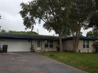 826 Drexel Dr, Corpus Christi, TX 78412
