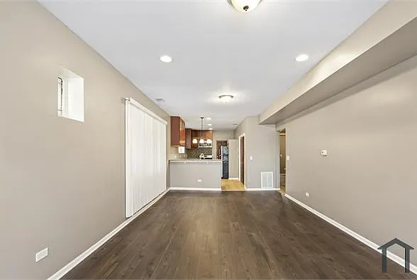 323 Memorial Dr #2 — Photo 6