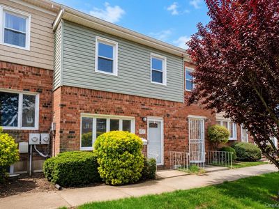 426 N Corona Avenue #7, Valley Stream, NY, 11580