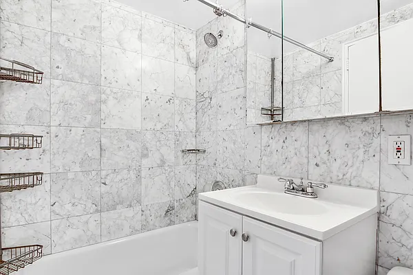 Rented by GoodRock Realty | media 4