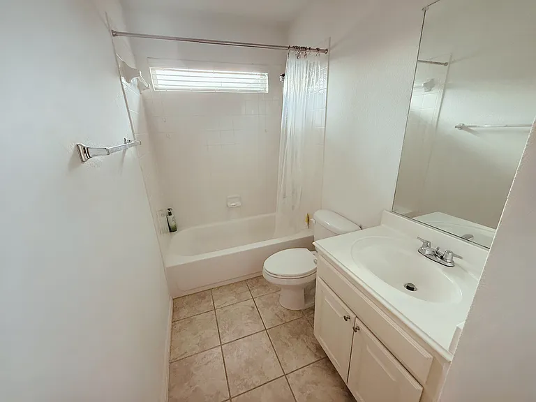 5612 Leven Ln — Photo 18