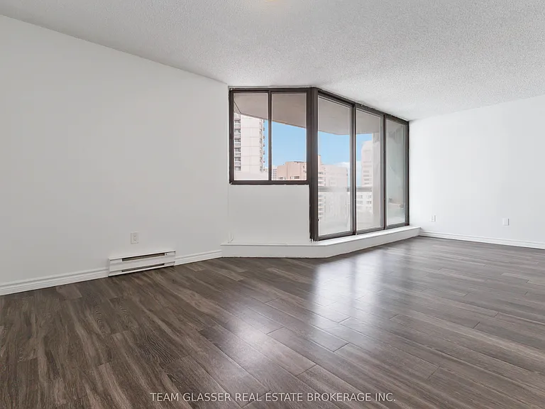340 Colborne St #2106 — Photo 12