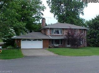 5891 Springlake Rd NW, Springlake Rd Nw, OH 44718