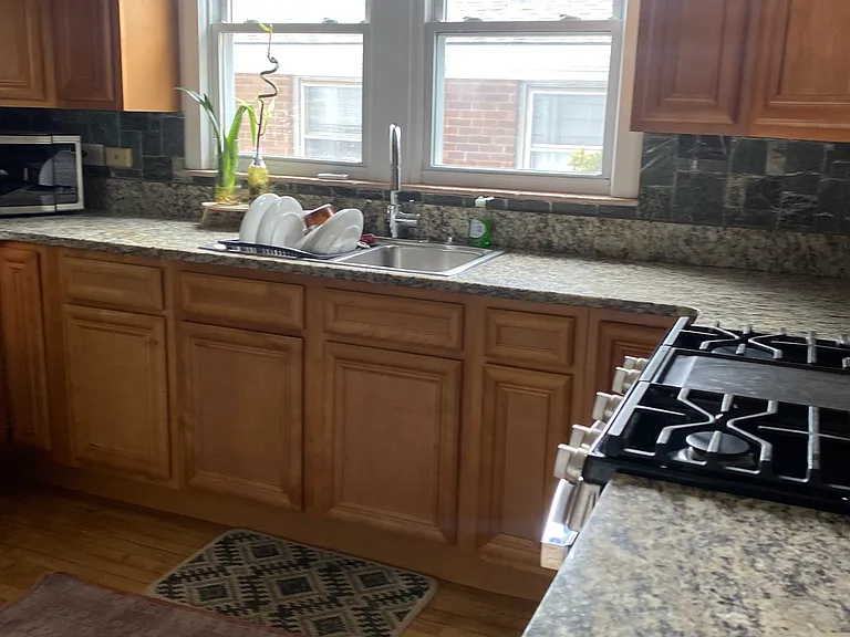3020 Gustav St #1 — Photo 11