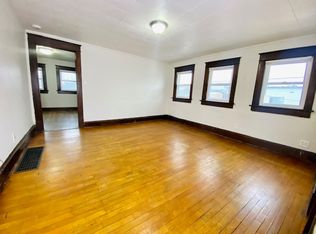 420 Appleton St #A, Menasha, WI 54952