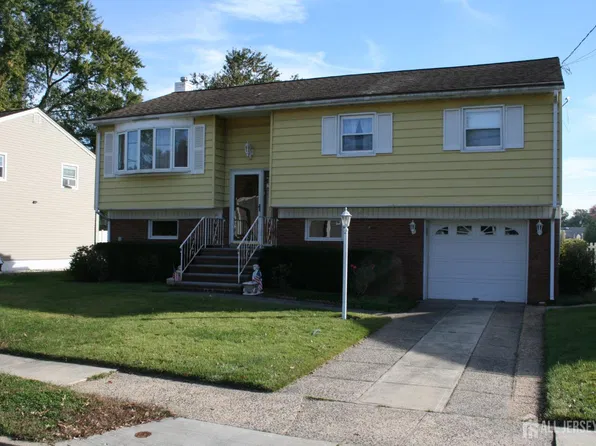 42 Diane Ave, Old Bridge, NJ 08857