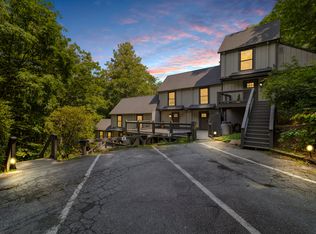 500 Adams Apple Dr APT 4, Banner Elk, NC 28604