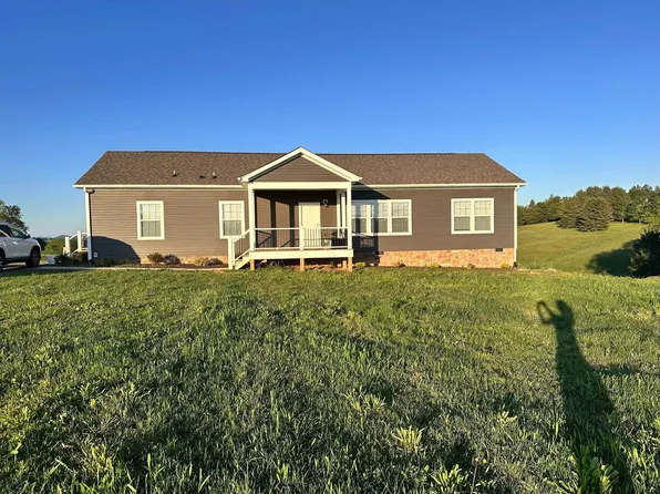 195 Long Level Rd SW, Floyd, VA 24091