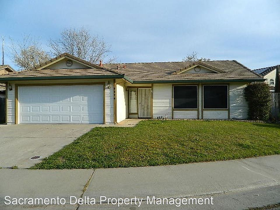 1st image of 9079 La Maison Cir