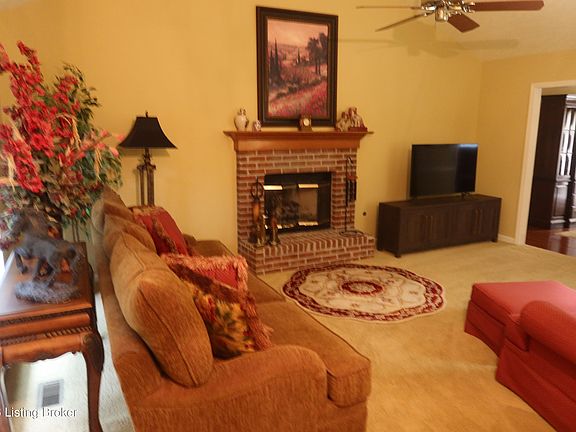 3rd image of 8913 Harmony Place Ct