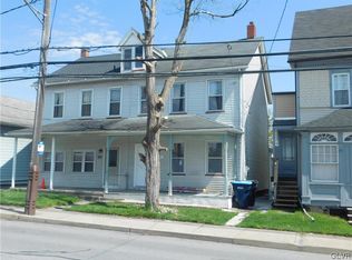 121 Main St, Stockertown, PA 18083