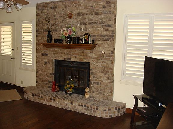 4th image of 4110 Shefflera Dr