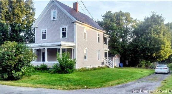 2nd image of 118 Victoria St