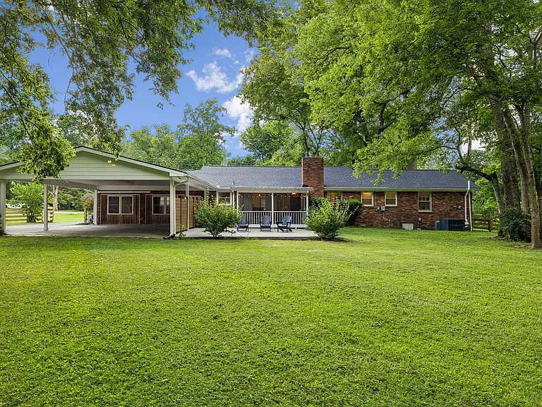1518 Lipscomb Dr — Photo 44