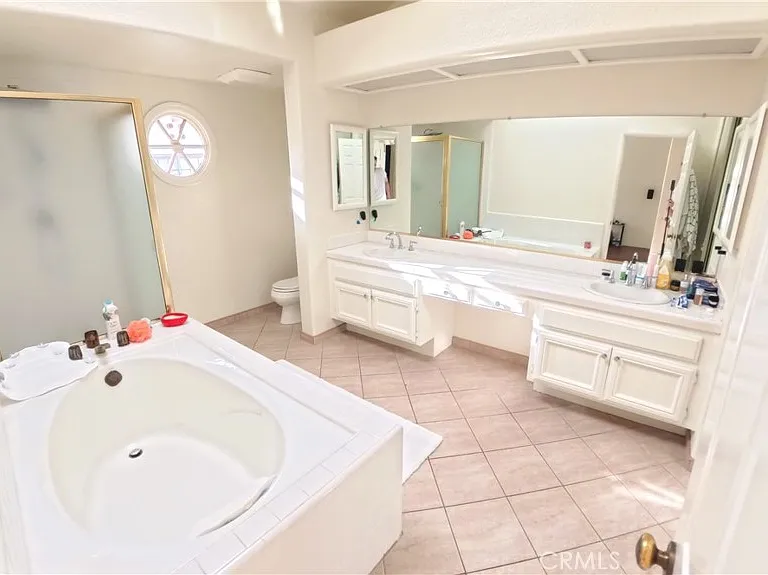 415 E Bougainvillea Ln — Photo 29