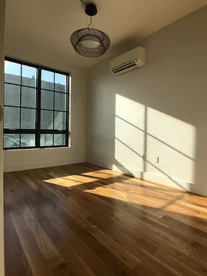 Rented by City Vista Inc | media 28