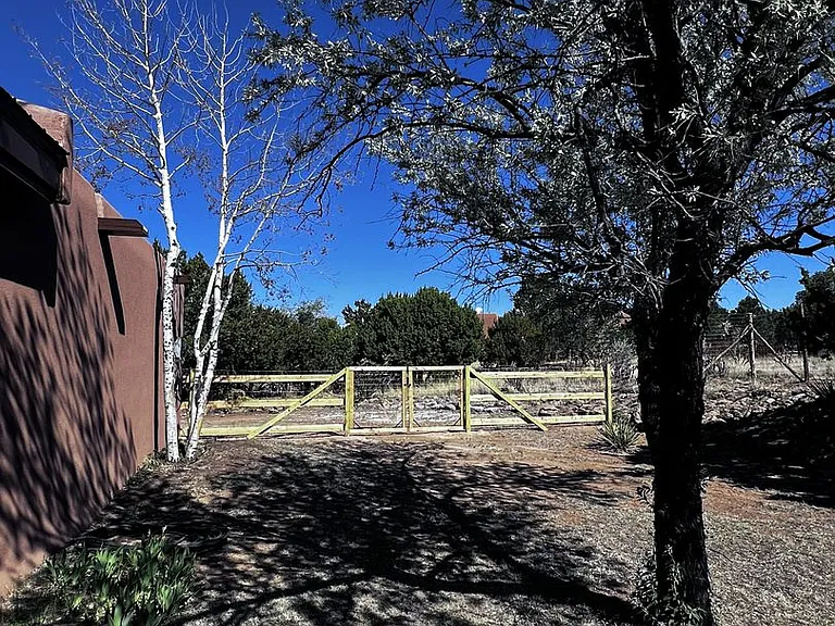 5 Oriente Ct — Photo 12
