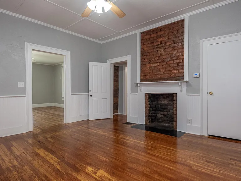 156 Grove St — Photo 45