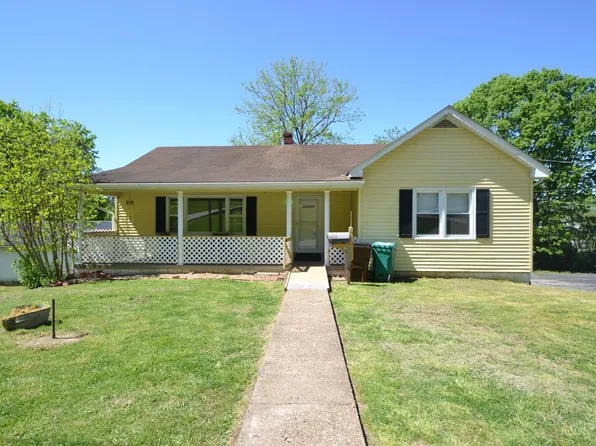 709 Meadow Lane Dr, Ripley, OH 45167