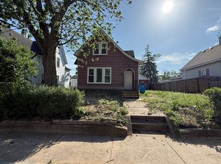 1607 Manhattan St, Michigan City, IN 46360