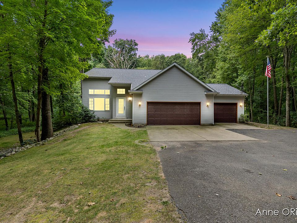 1st image of 3705 Josie Ln
