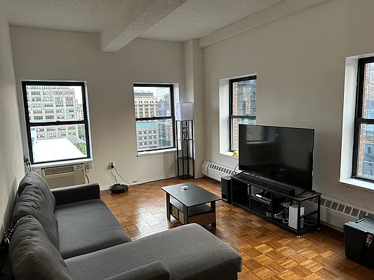 Rented by Owner | media 10