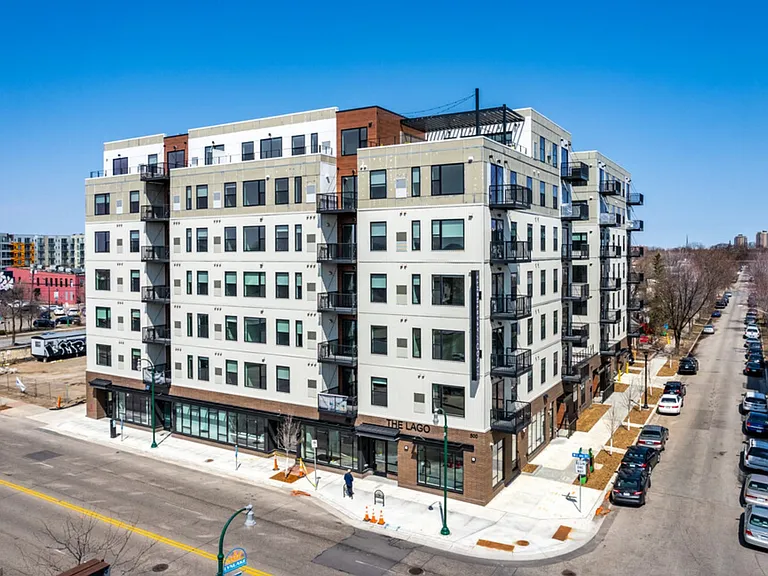 Lago Apartments — Photo 61
