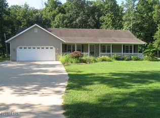 3678 Andrews Ct, Salem, IL 62881