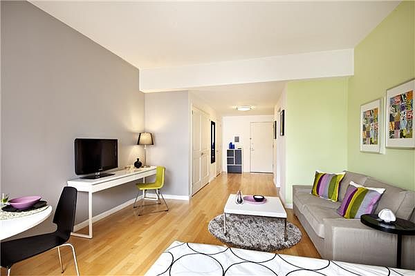 2nd image of 20 West St APT 27F