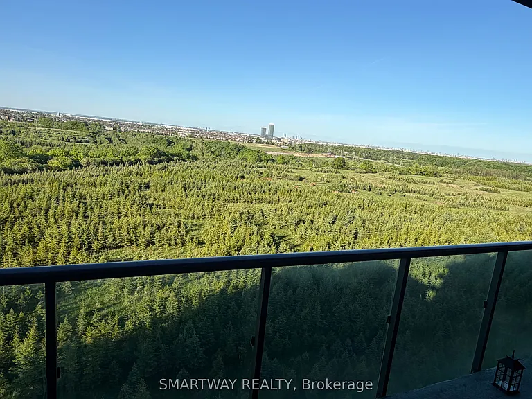 55 Yorkland Blvd #911 — Photo 8