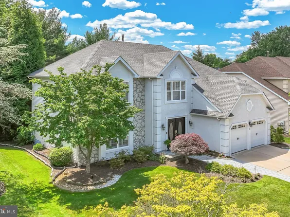 318 Newton Ct, Oaklyn, NJ 08107