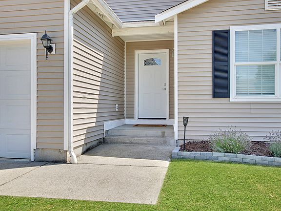 2nd image of 17403 84th Avenue Ct E