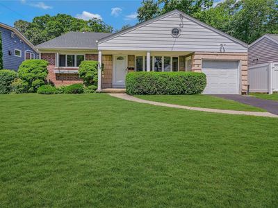 342 Lake Shore Boulevard, Massapequa Park, NY, 11762
