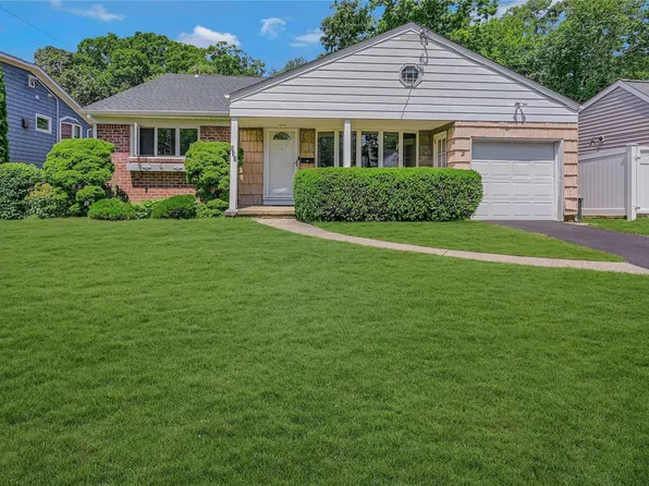 342 Lake Shore Boulevard, Massapequa Park, NY 11762
