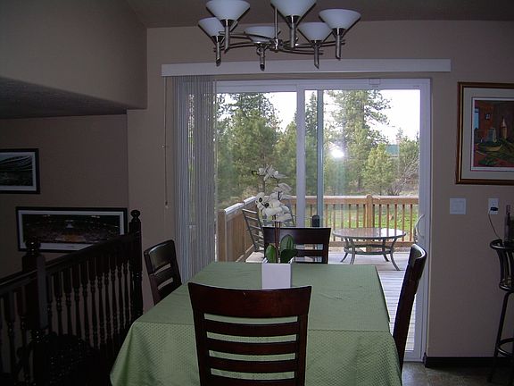 3rd image of 411 E Jim Darby Dr