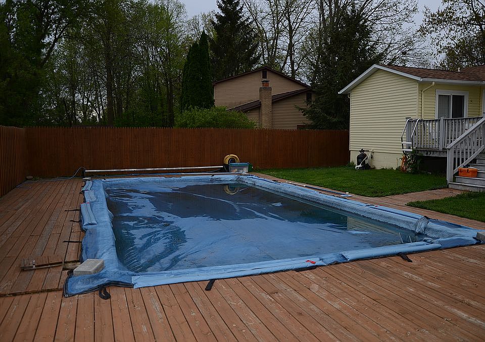 2nd image of 5295 Birchcrest Dr